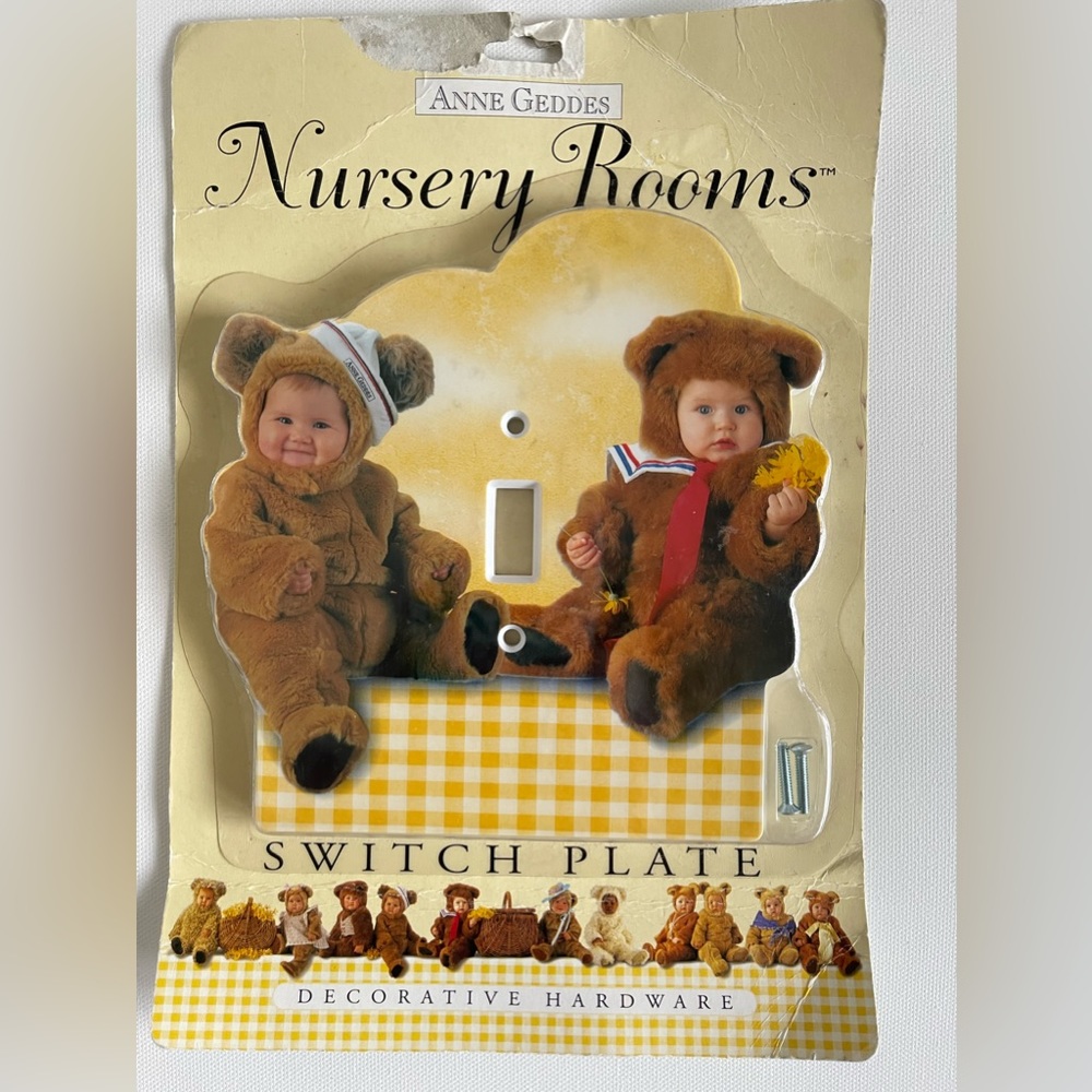 Anne Geddes Nursery Rooms Teddy Bear Switch Plate, Yellow